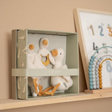 Load image into Gallery viewer, Little Goose Gift Box - Little Dutch