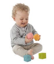 Load image into Gallery viewer, Sophie La Girafe: So Pure Ball &amp; Cube Set